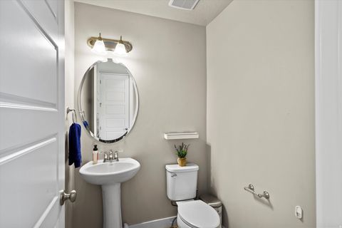 Tiny photo for 6446 N PINE TREE WAY, Eagle Mountain, UT 84005 (MLS # 2145813)