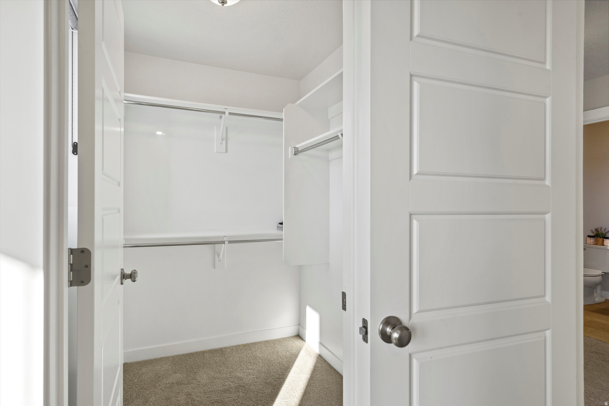 OVERLAND - Residential