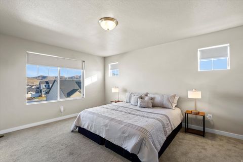 Tiny photo for 6446 N PINE TREE WAY, Eagle Mountain, UT 84005 (MLS # 2145813)