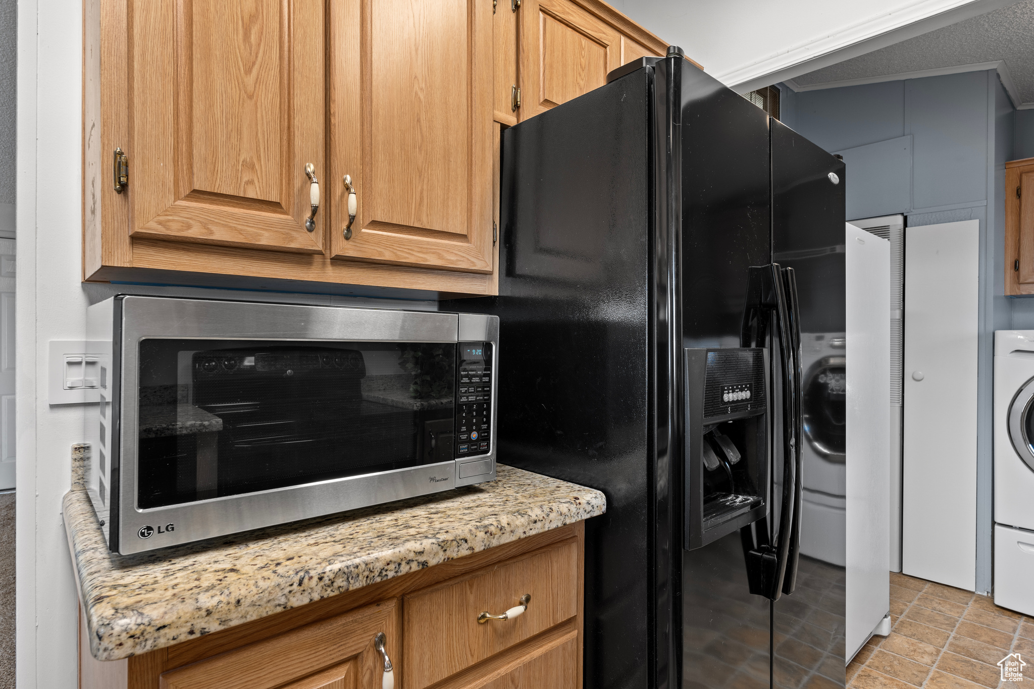 284 E Nashua St, Murray, Utah image 17