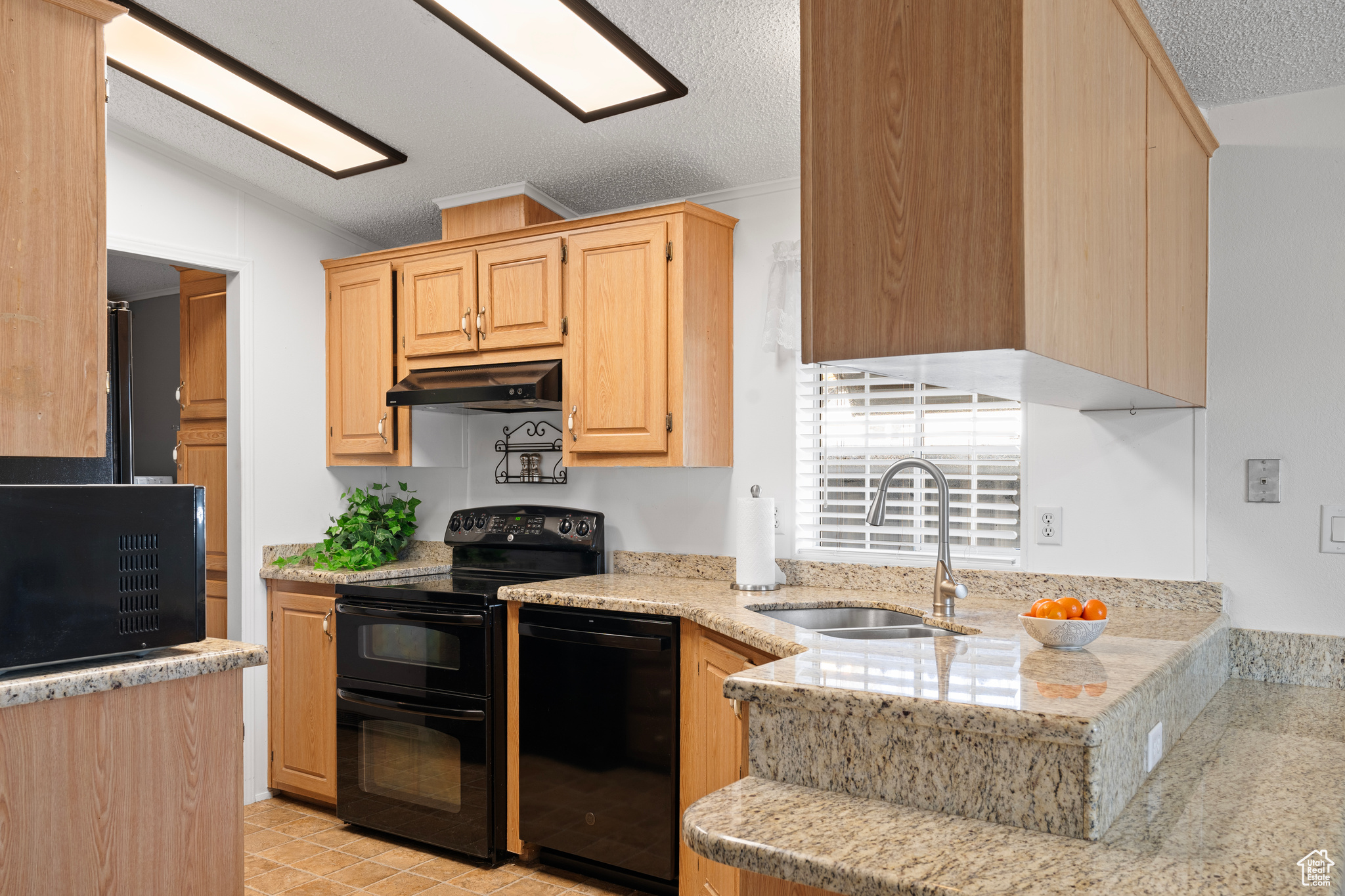 284 E Nashua St, Murray, Utah image 14
