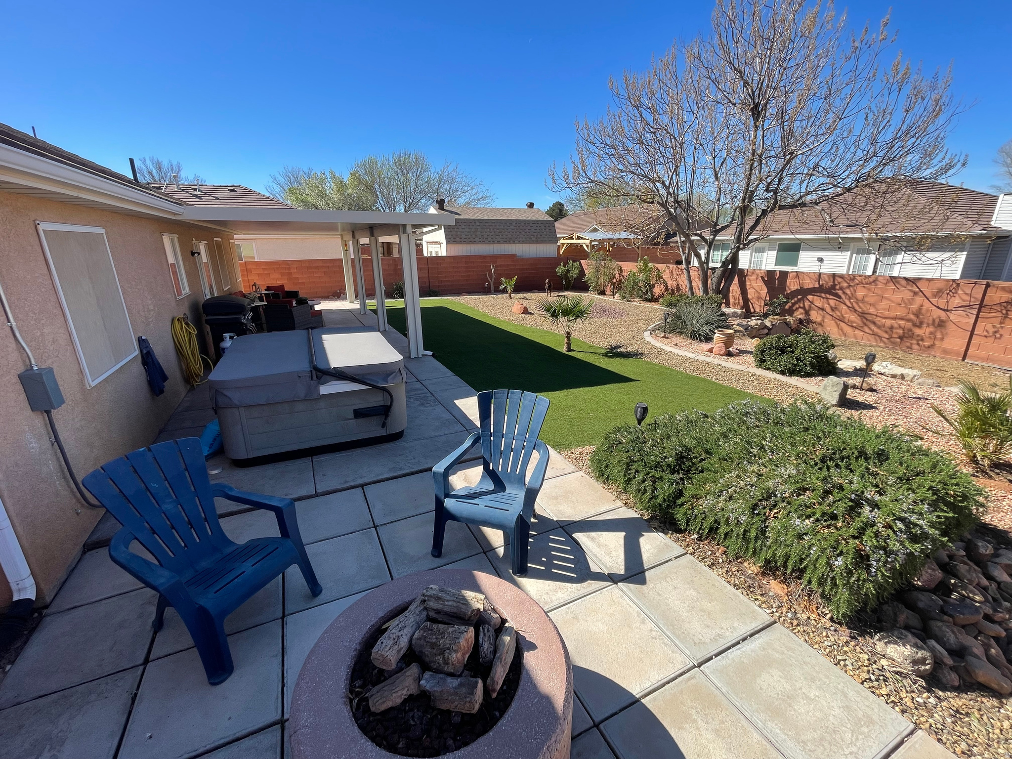 CANTERWOOD ESTATES - Residential