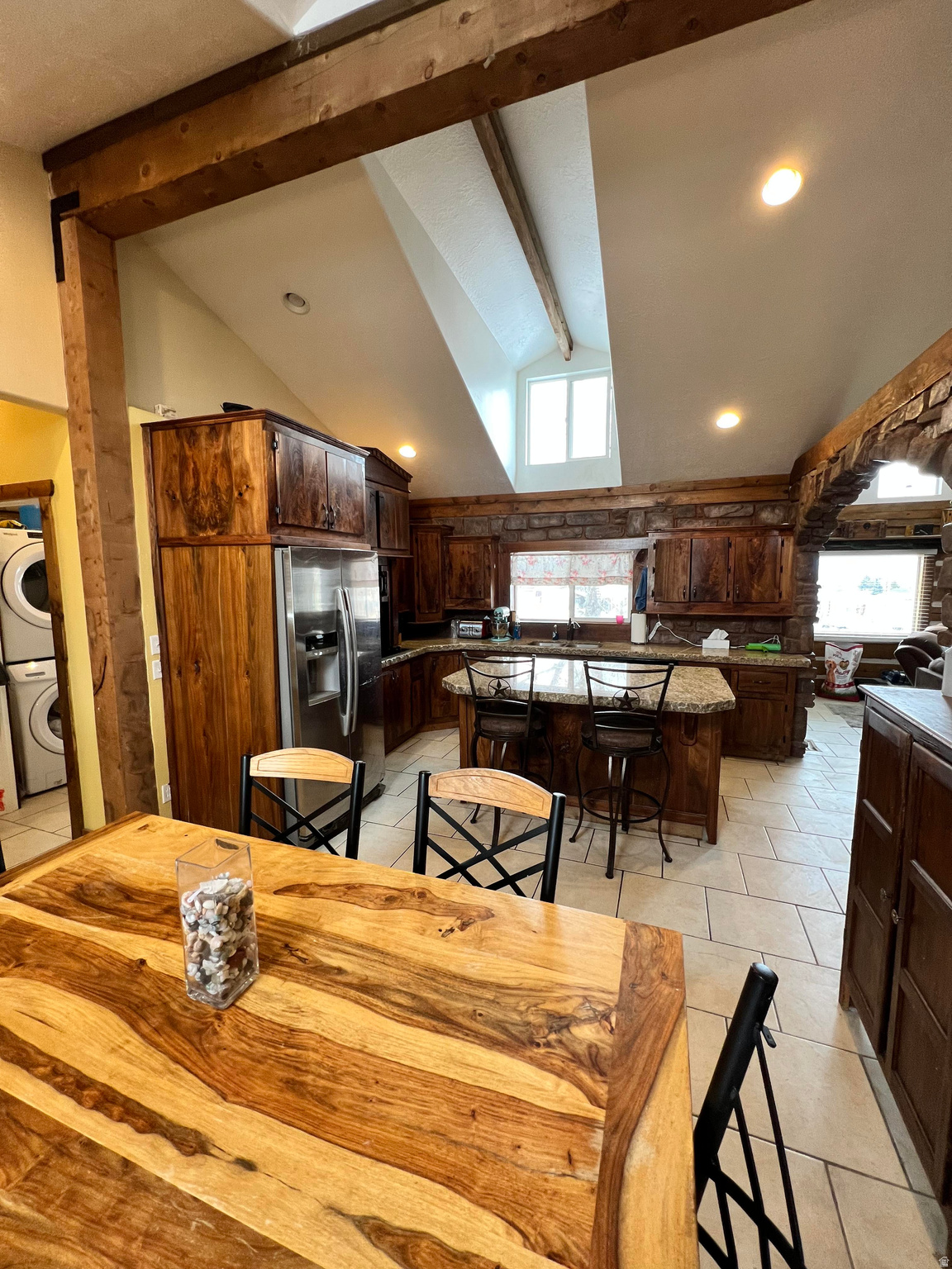 COUNTRY ROAD HAVEN - Residential