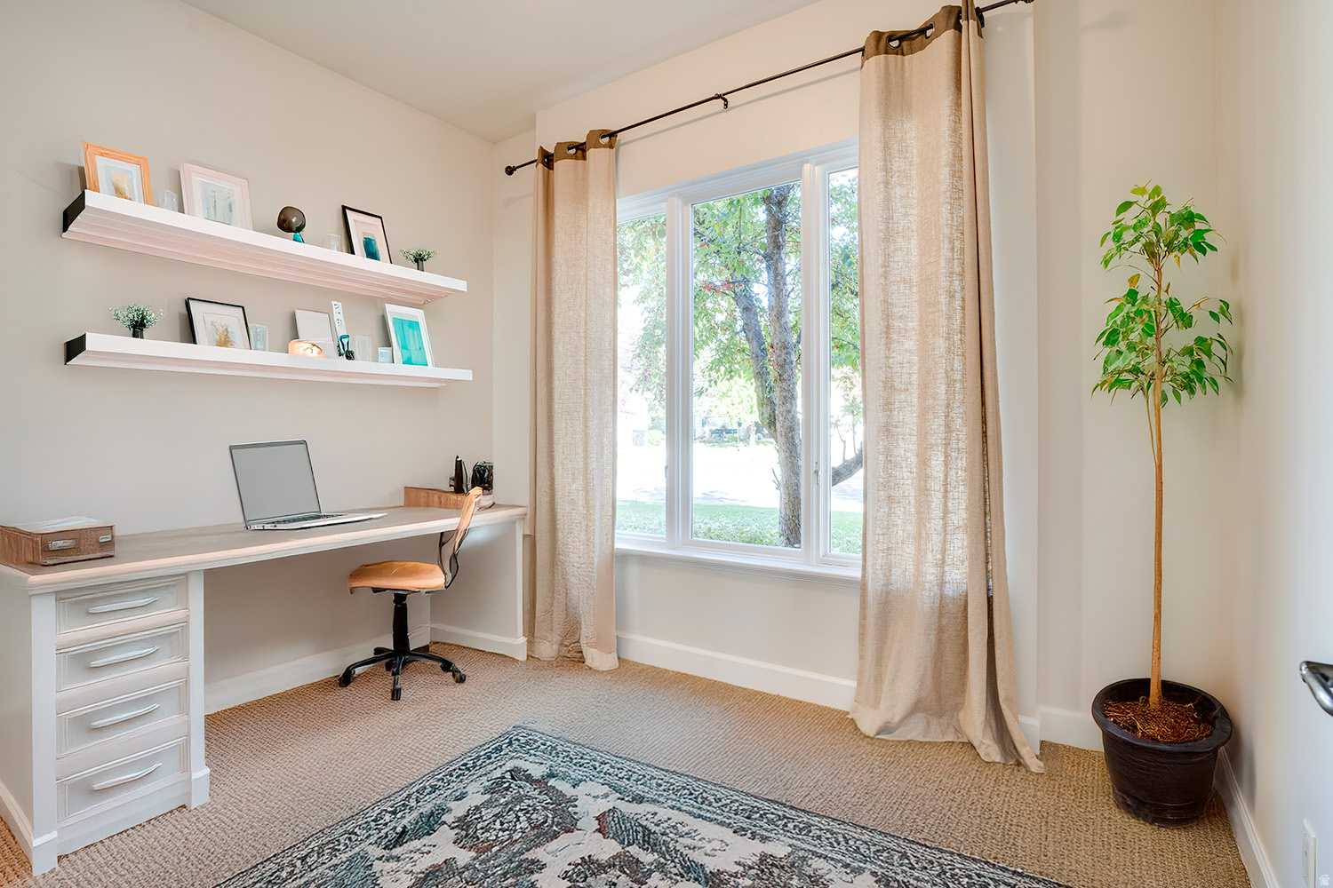 VALAIS P.U.D - Residential