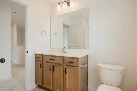 Tiny photo for 3666 N EAGLE MEADOWS DR #305, Eagle Mountain, UT 84005 (MLS # 2119990)