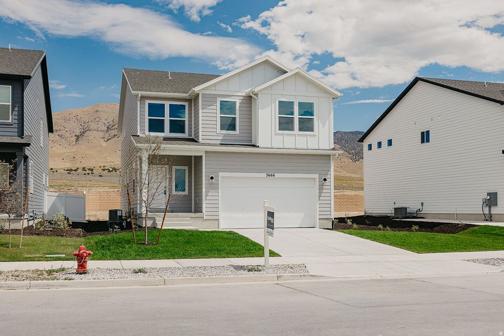 Photo of 3666 N EAGLE MEADOWS DR, Eagle Mountain, UT 84005 (MLS # 2119990)
