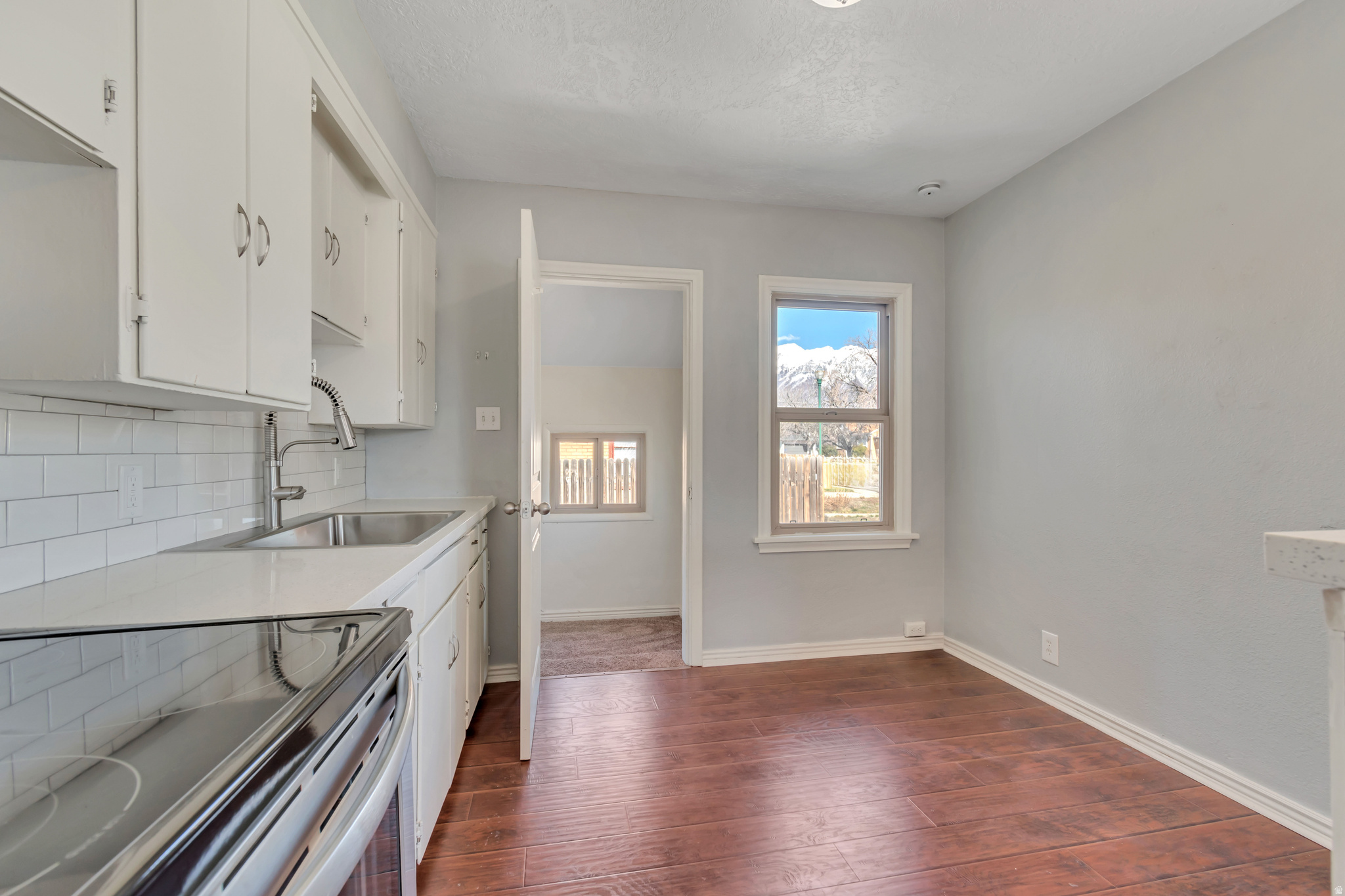 STEELE ACRES - Residential