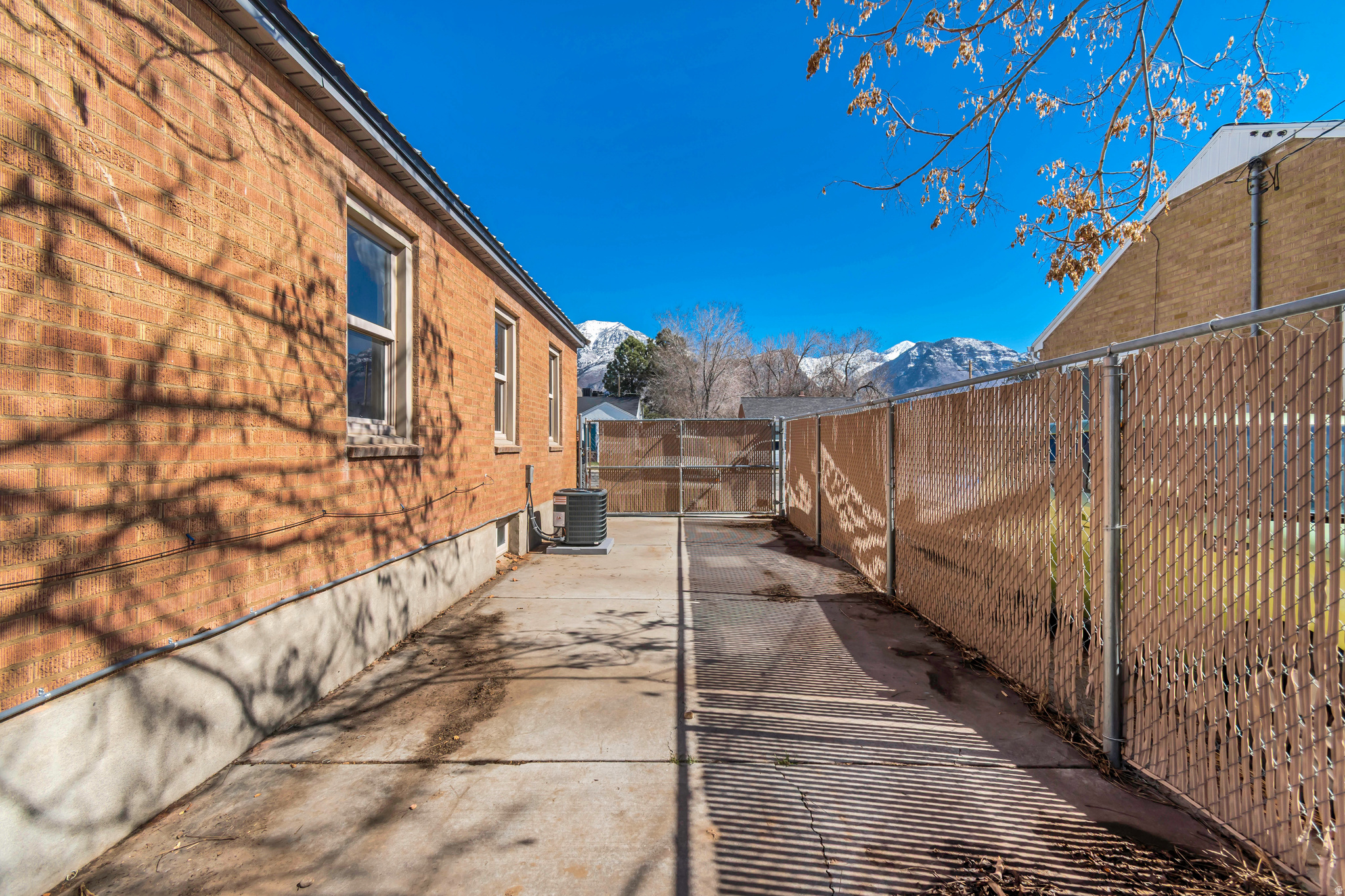 STEELE ACRES - Residential