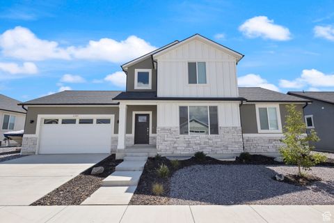 Photo of 2384 E SPRING ST #597, Eagle Mountain, UT 84005 (MLS # 2108359)