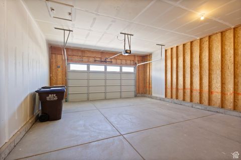 Tiny photo for 2384 E SPRING ST #597, Eagle Mountain, UT 84005 (MLS # 2108359)