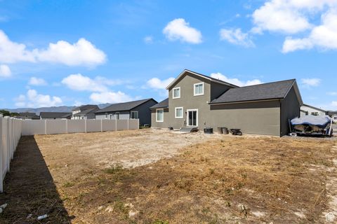 Tiny photo for 2384 E SPRING ST #597, Eagle Mountain, UT 84005 (MLS # 2108359)