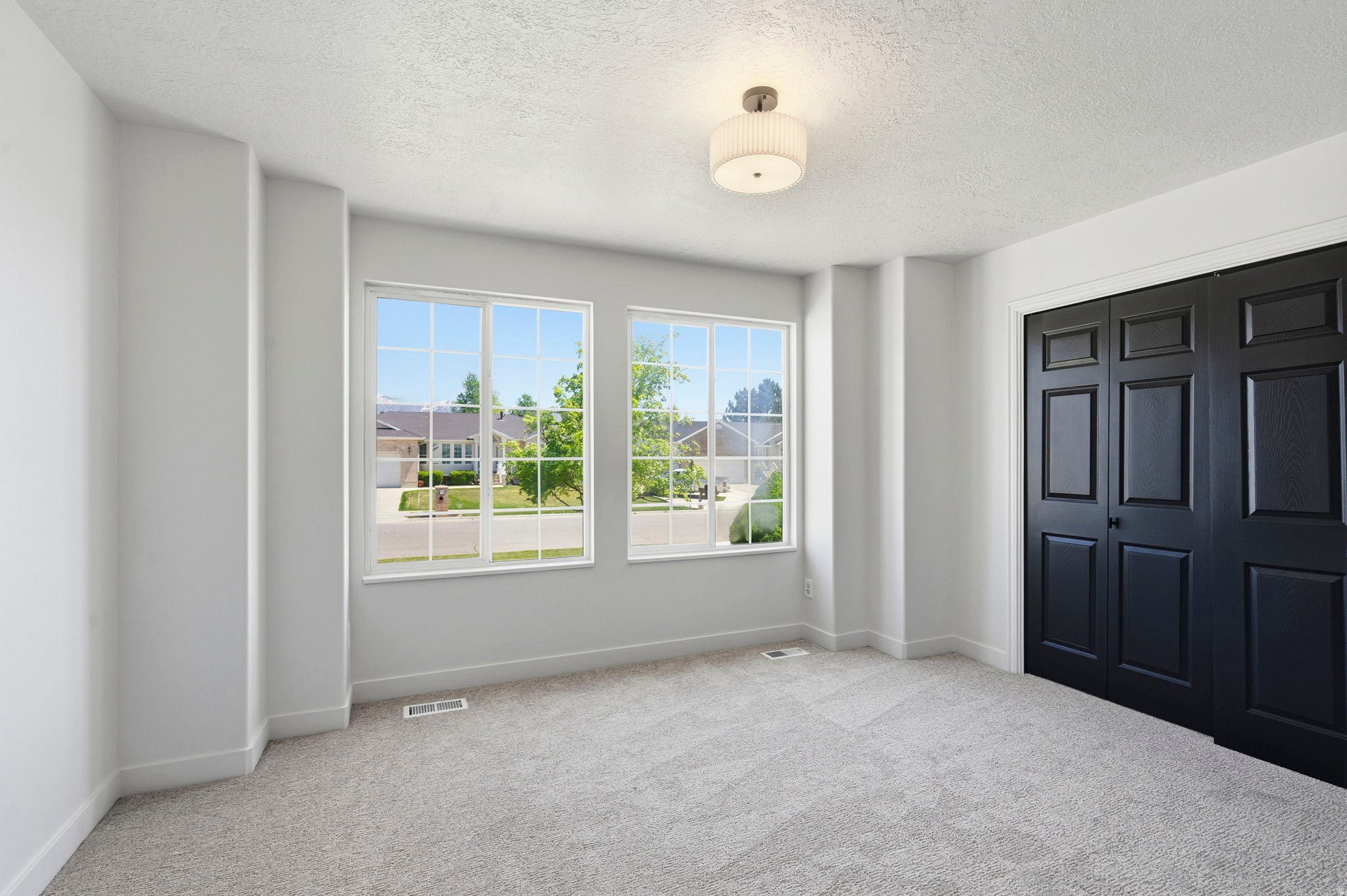 MAPLEWOOD - Residential