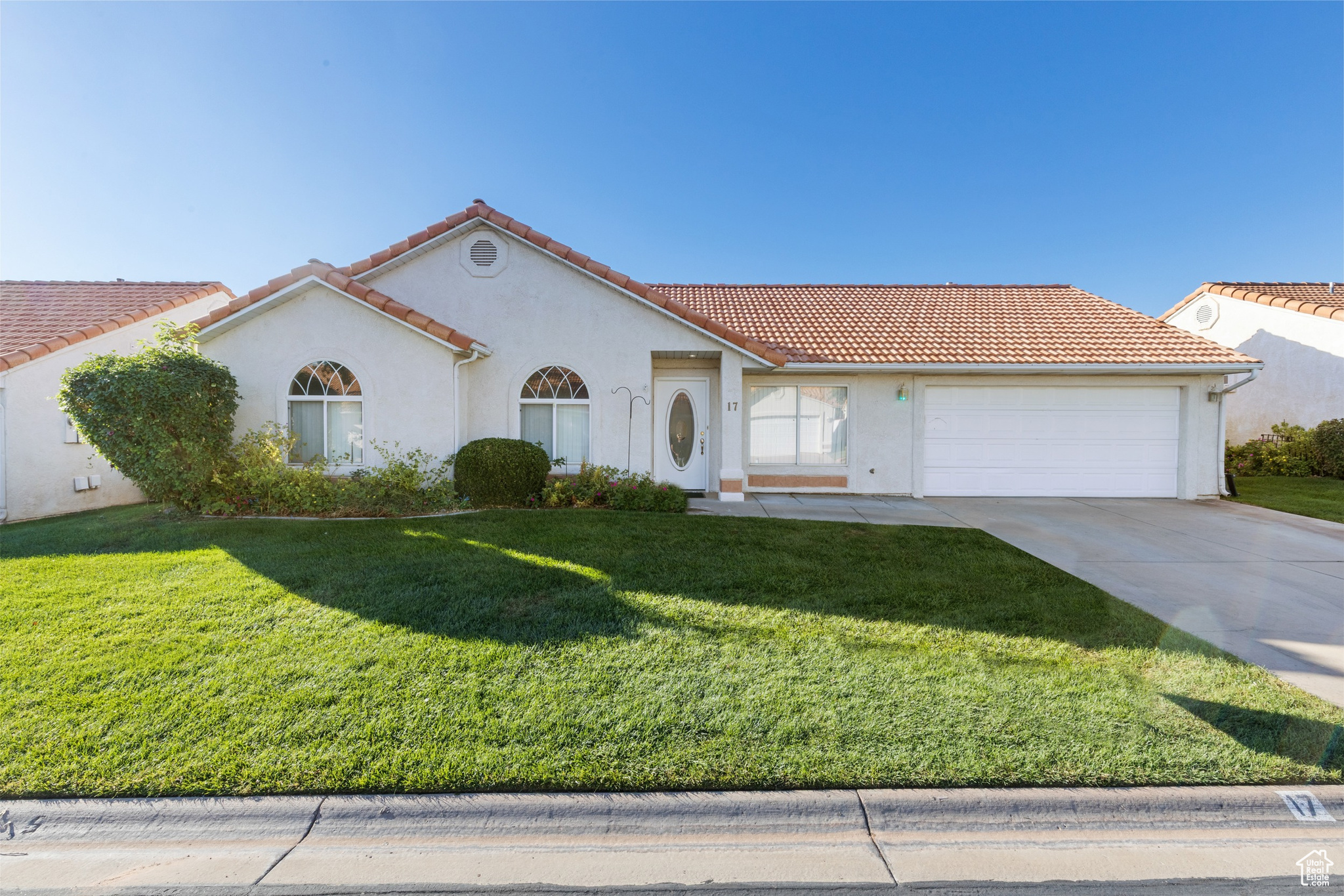 SUNCREST TOWNHOMES - Residential