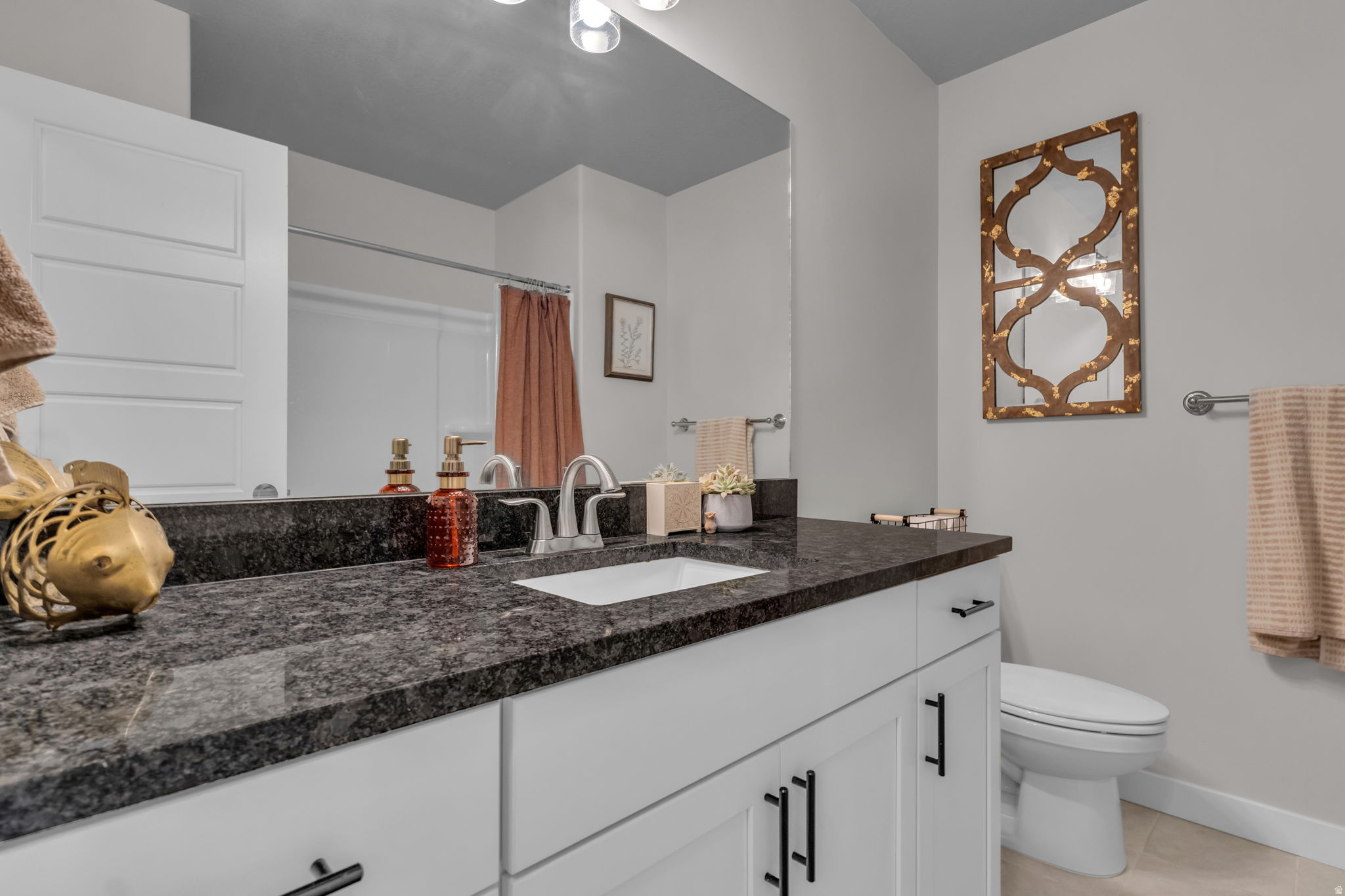 SALT POINT - Residential