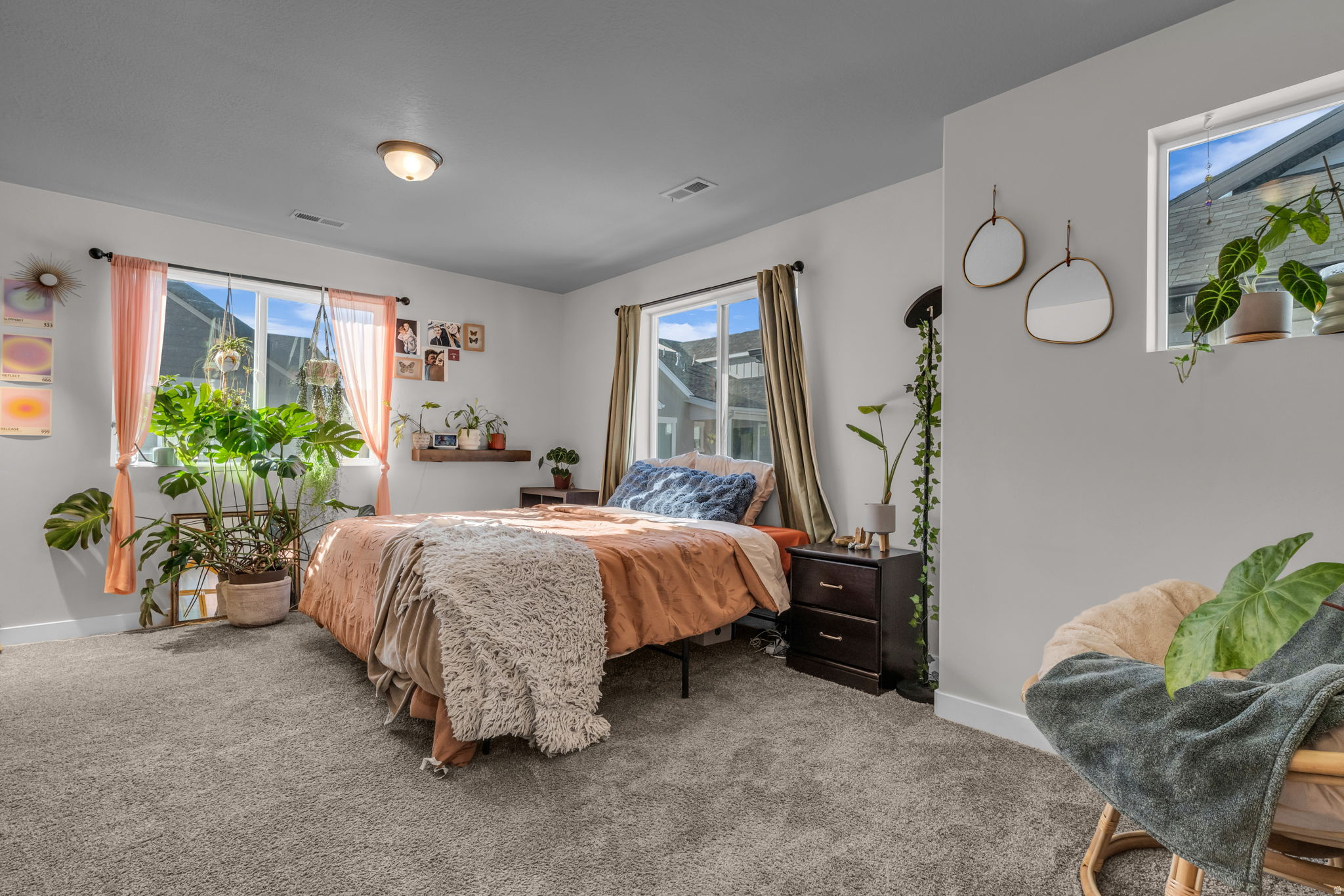 SALT POINT - Residential