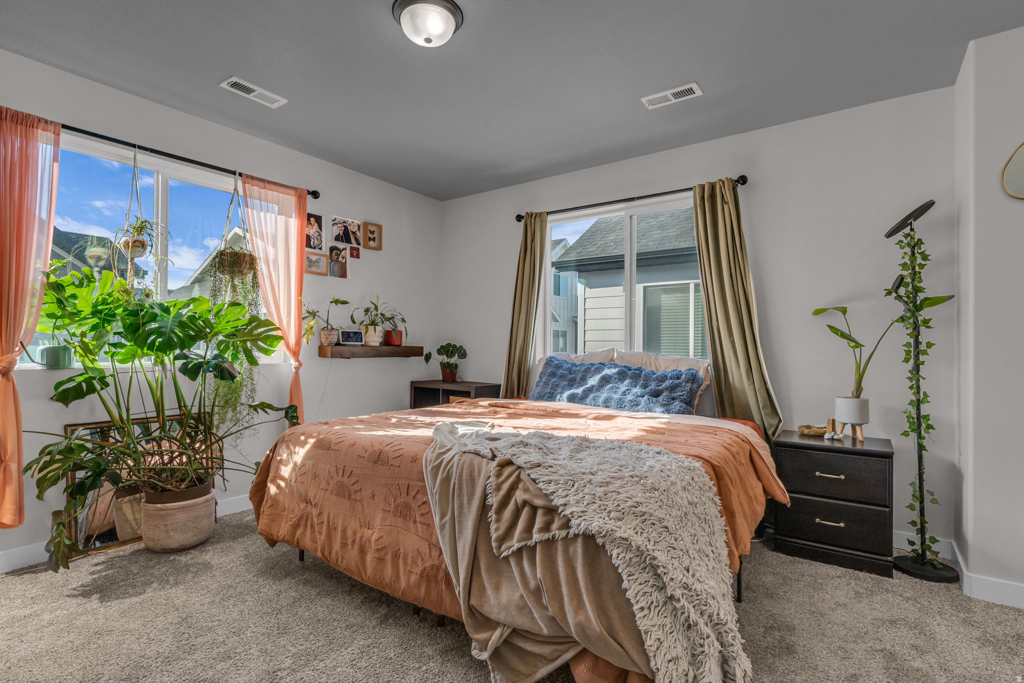 SALT POINT - Residential