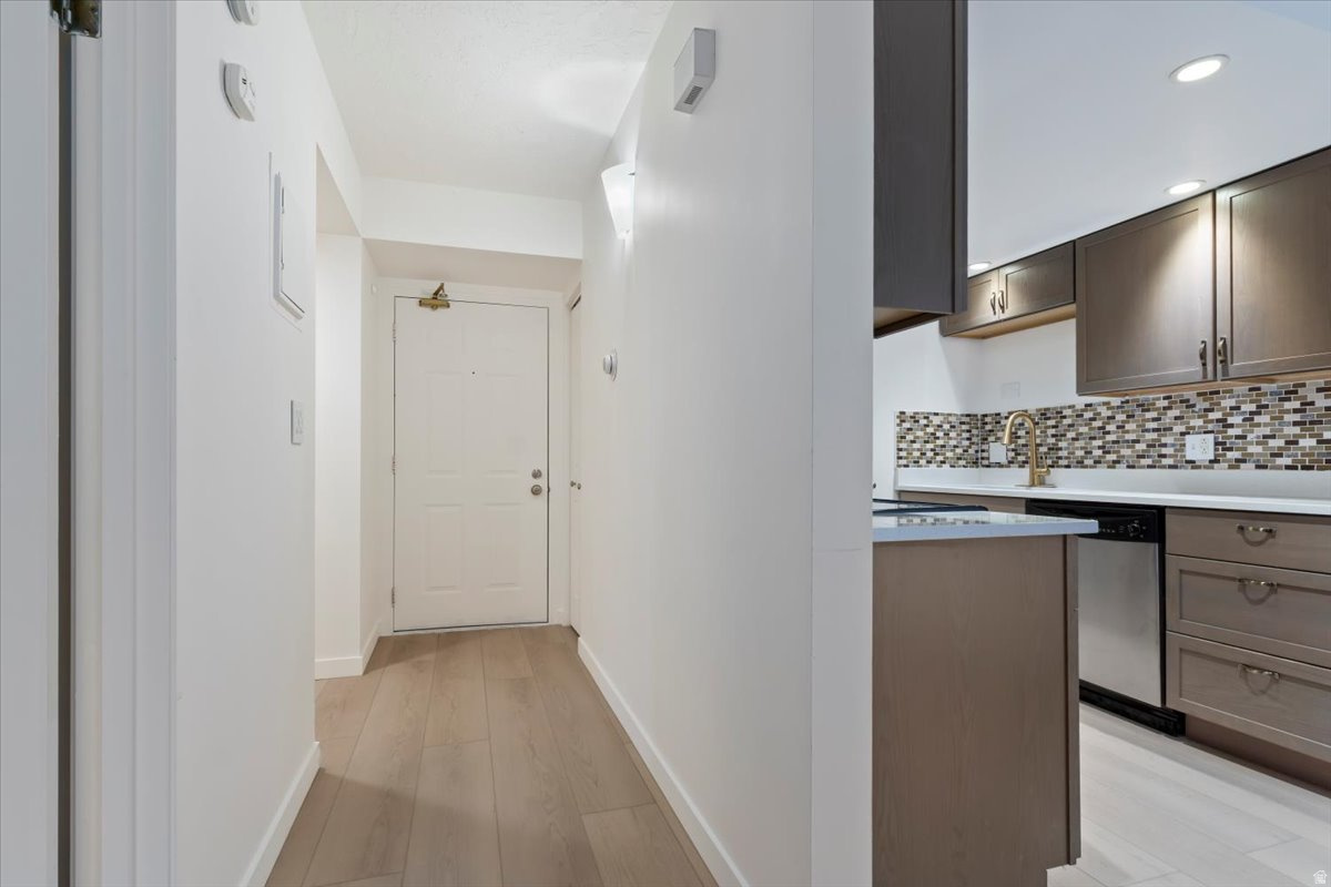 ARLINGTON PLACE - Residential