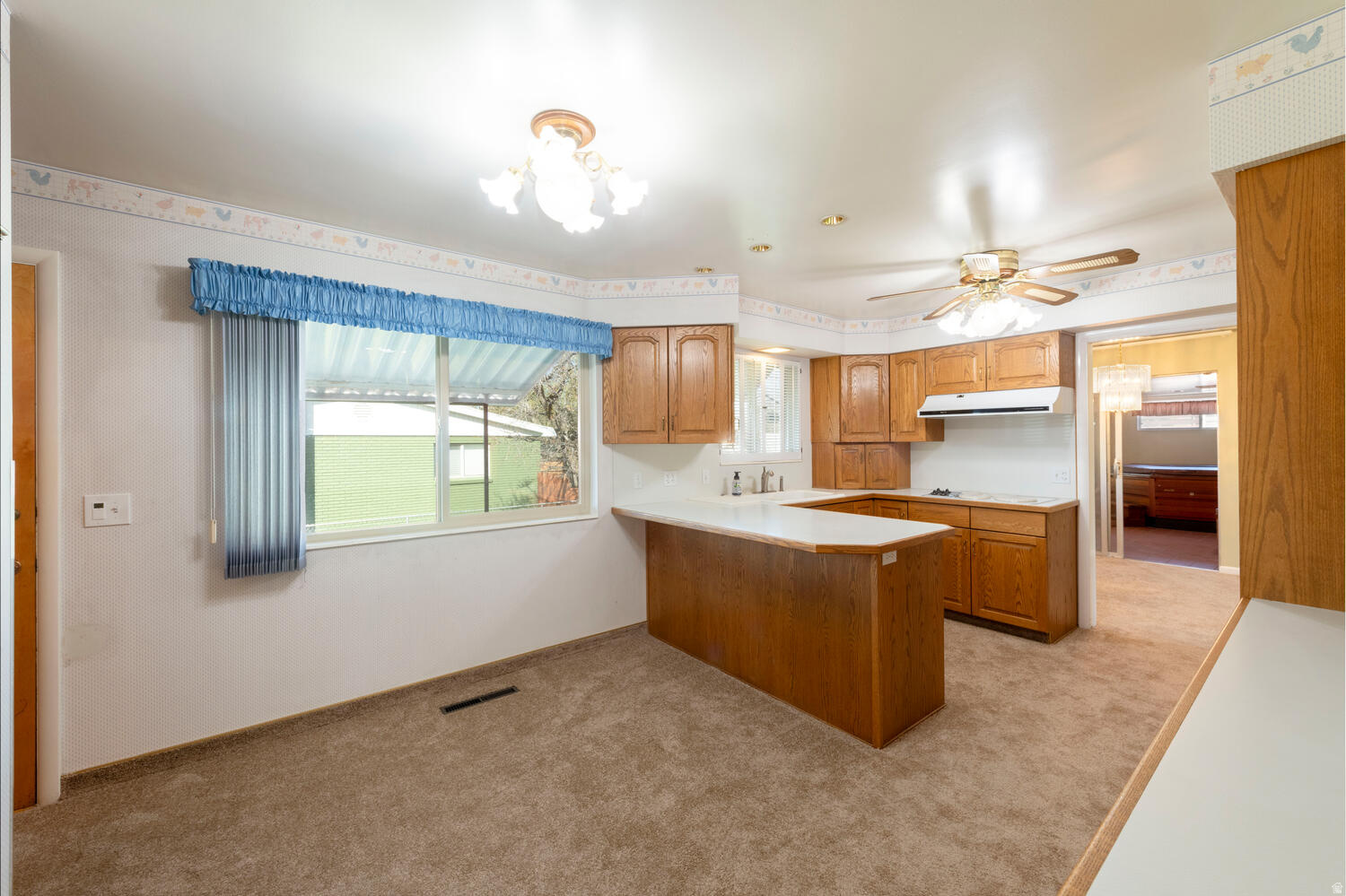 LOUISE GARDENS - Residential