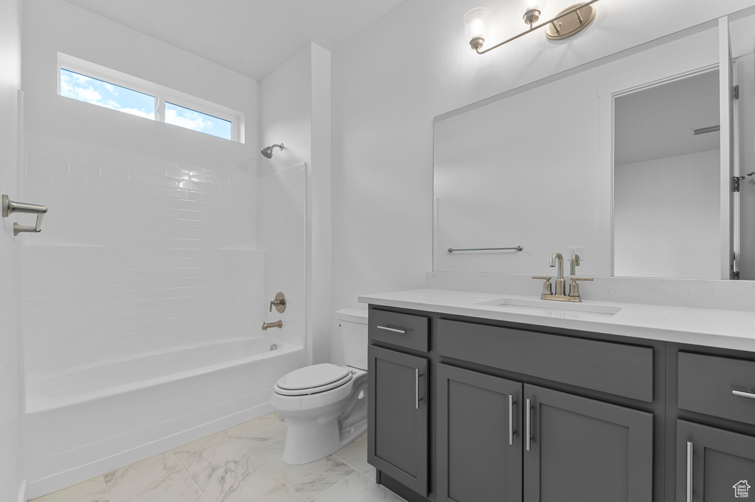 FAIRHAVEN 406 - Residential