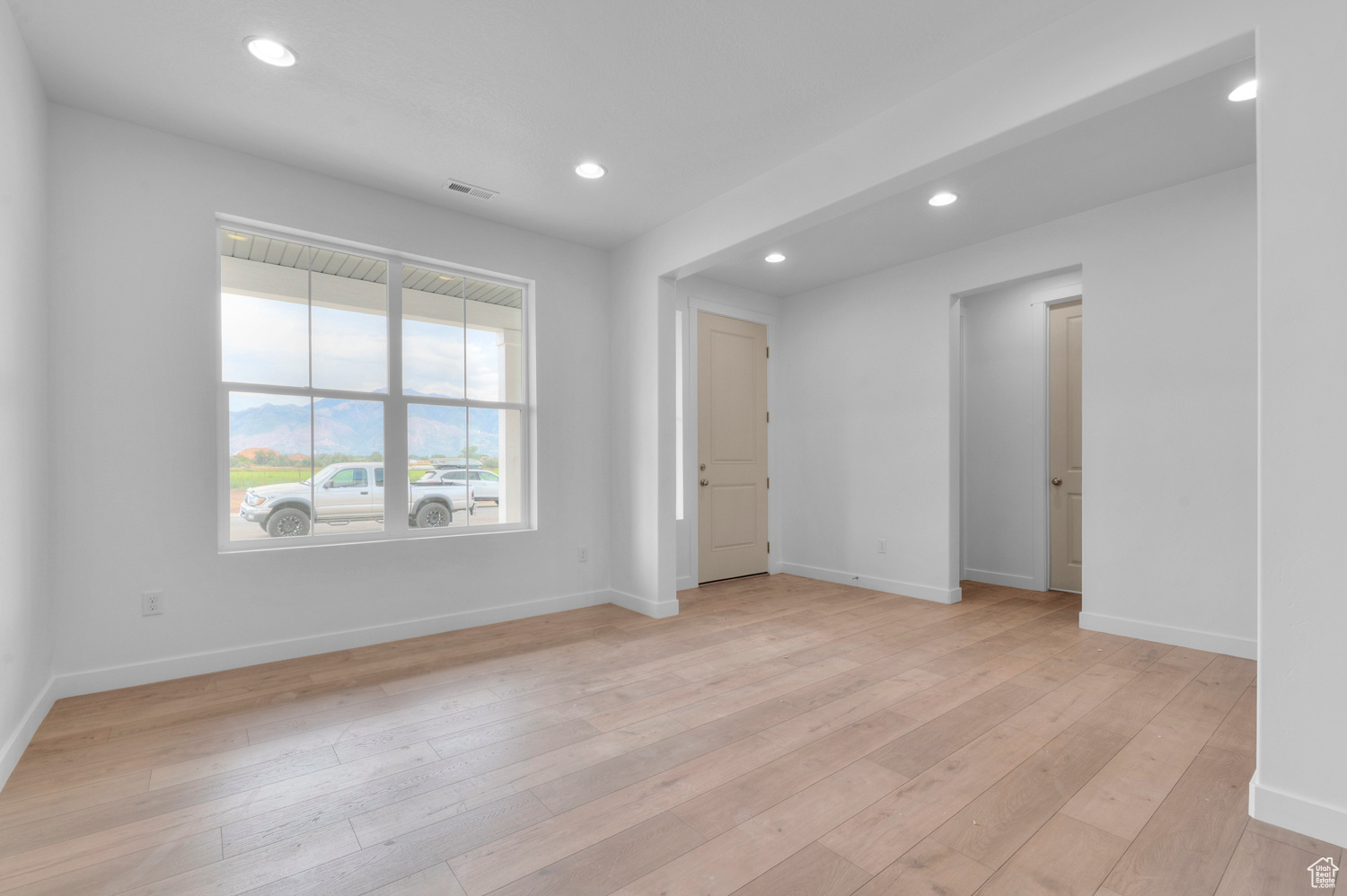 FAIRHAVEN 406 - Residential