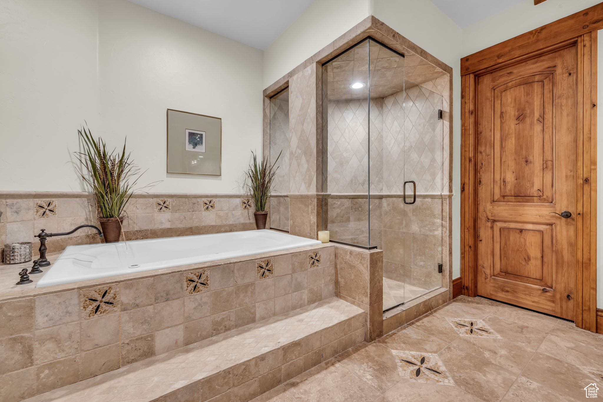 COLONY AT WHITE PINE CANYON - Residential