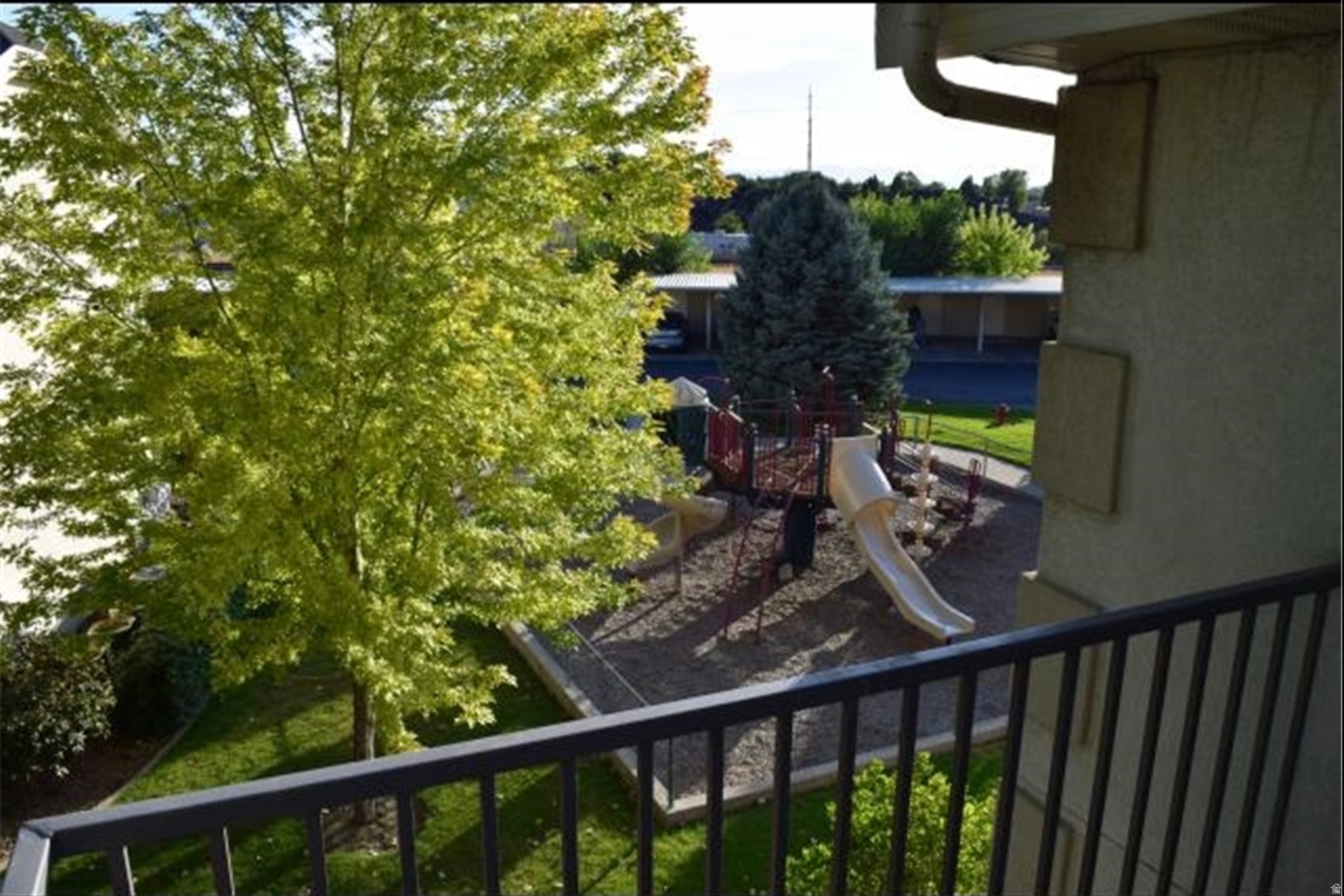 FRANKLIN PARK - Residential