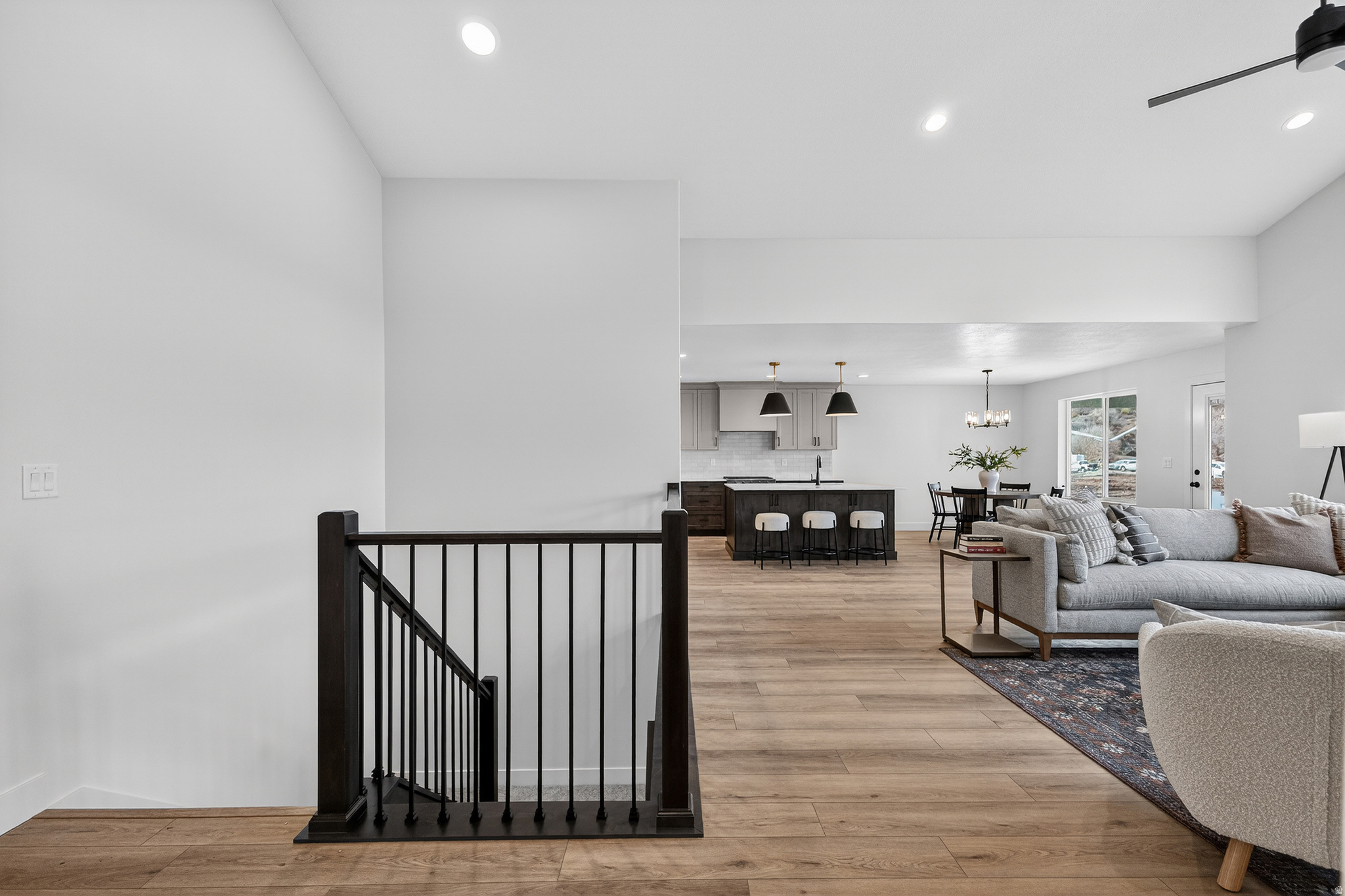 RIVERWOOD - Residential