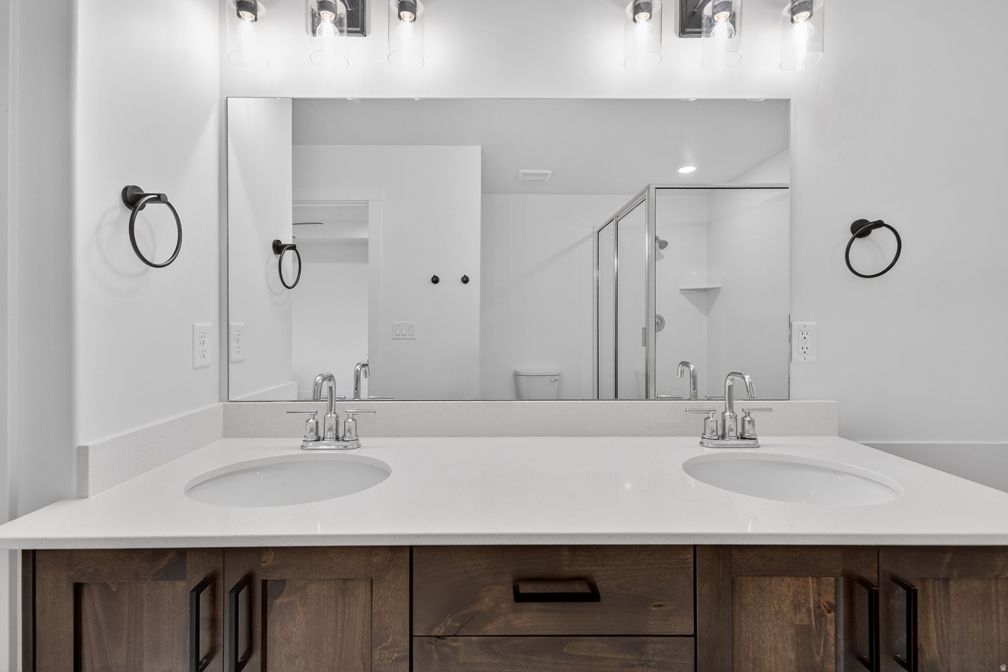 RIVERWOOD - Residential