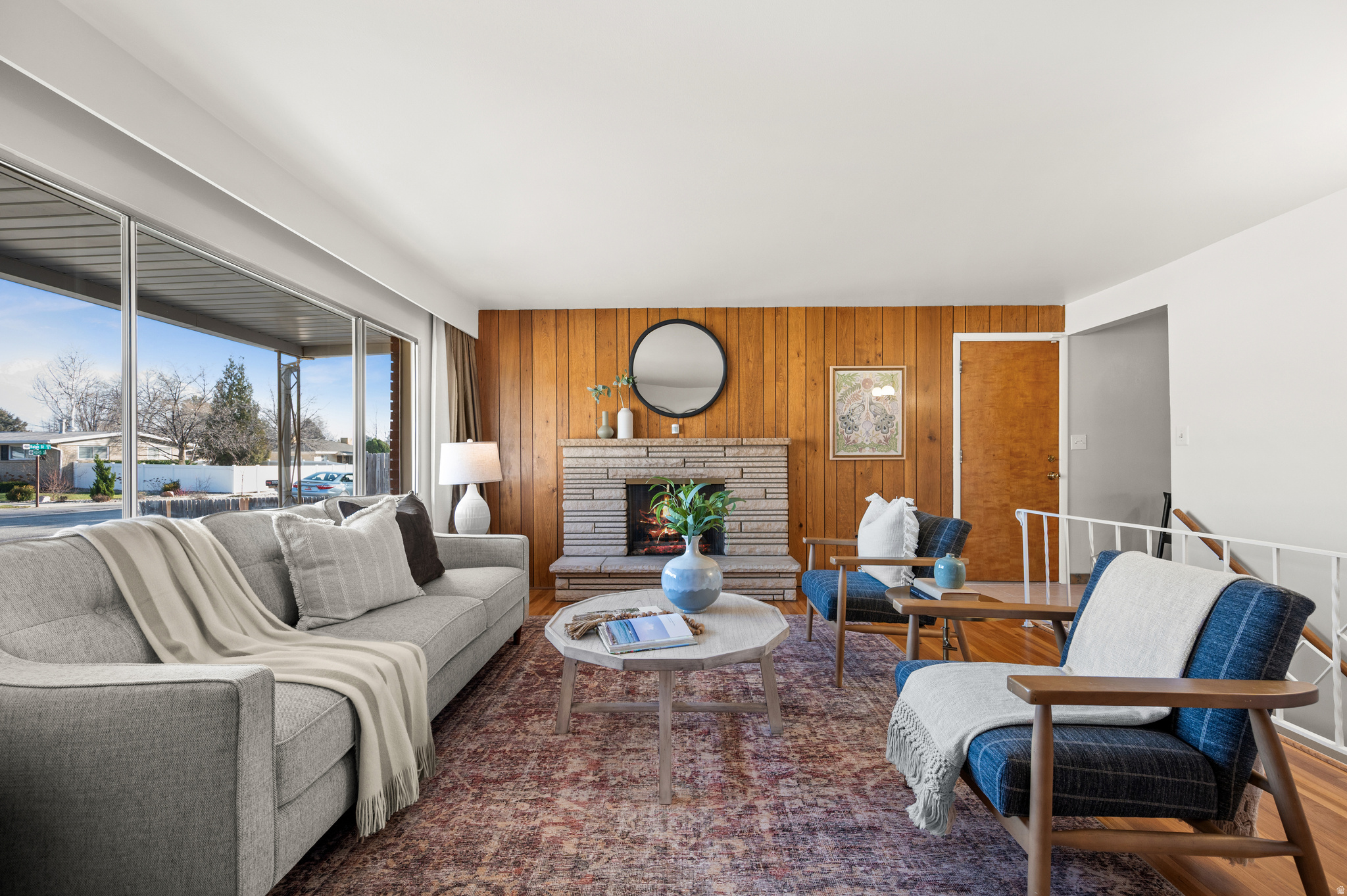 GOLDEN BANTA - Residential