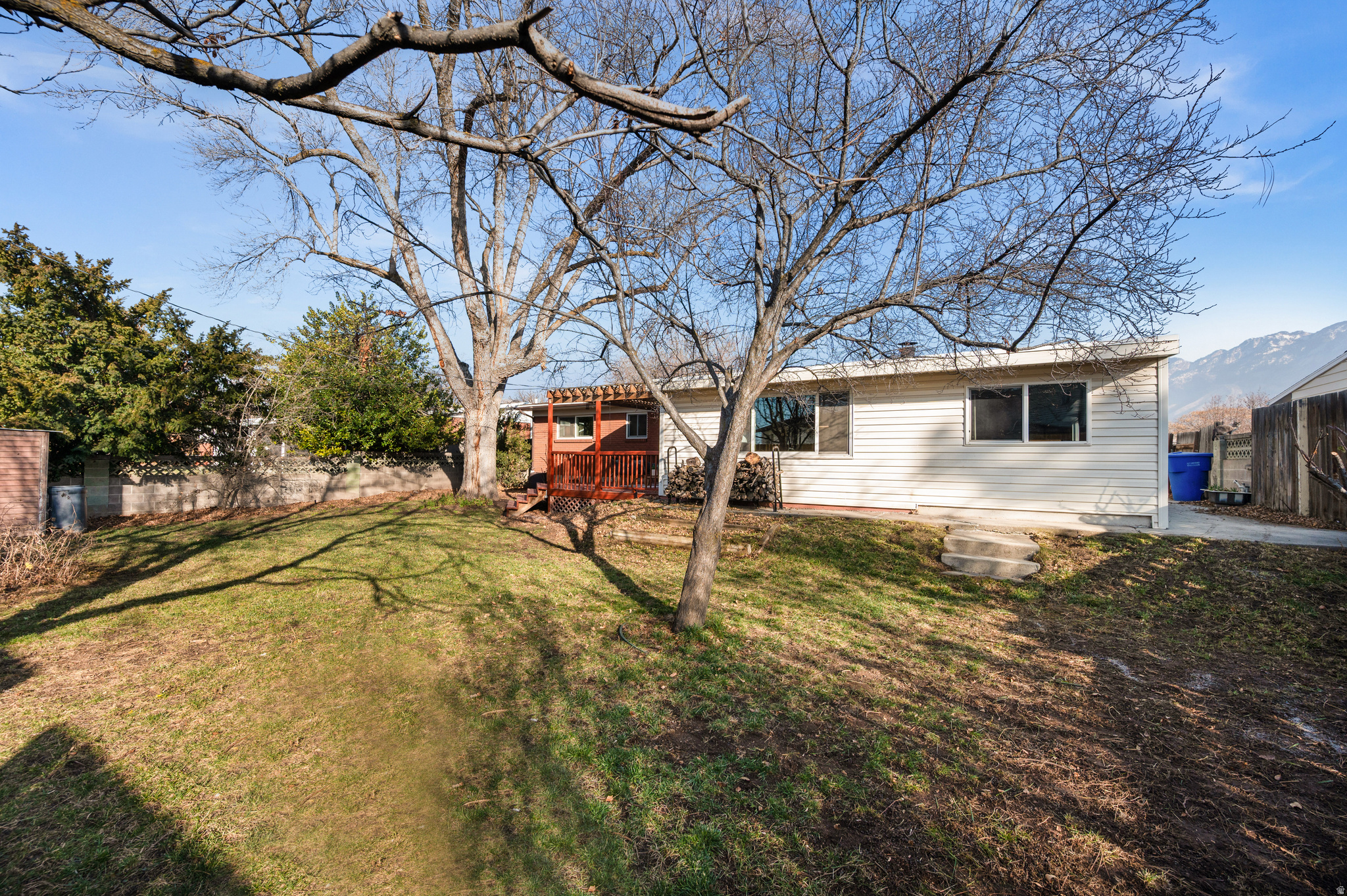 GOLDEN BANTA - Residential