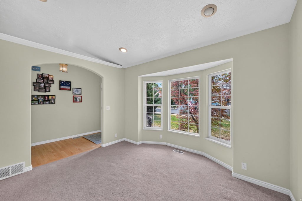 Photo of 9541 S 4190 W, South Jordan, UT 84095 (MLS # 2172441)