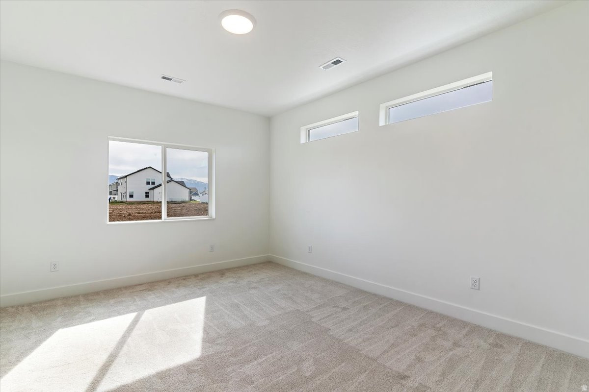 HARVEST FIELDS - Residential