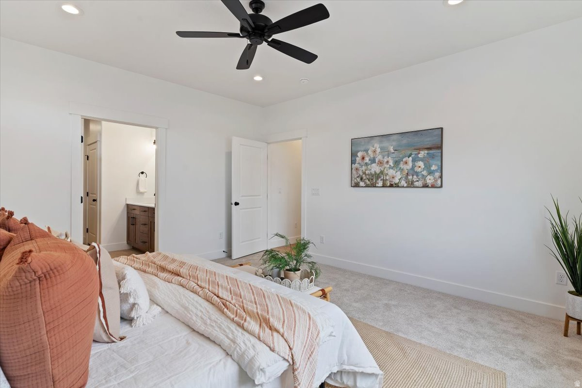 HARVEST FIELDS - Residential