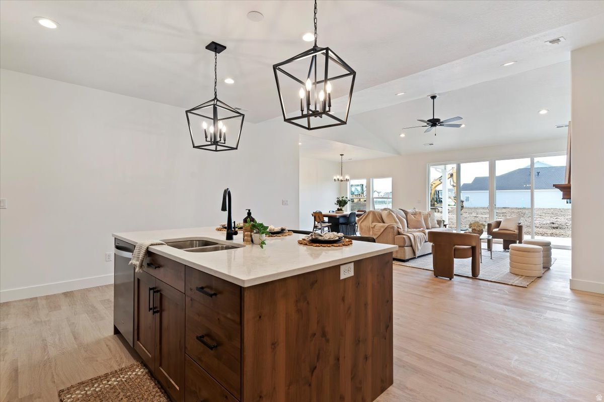 HARVEST FIELDS - Residential