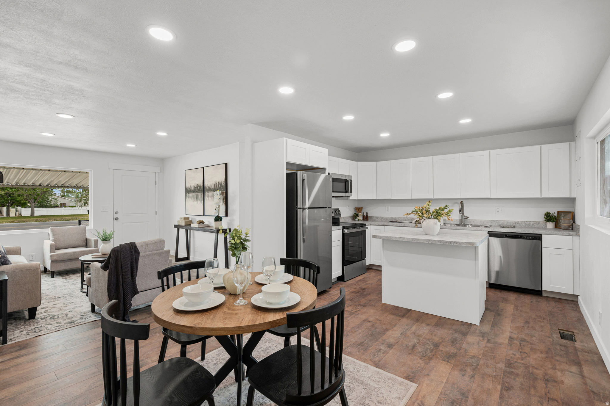 HOFFMAN HEIGHTS - Residential