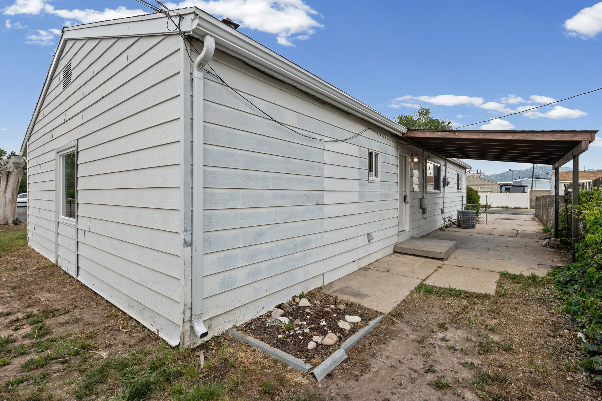 HOFFMAN HEIGHTS - Residential