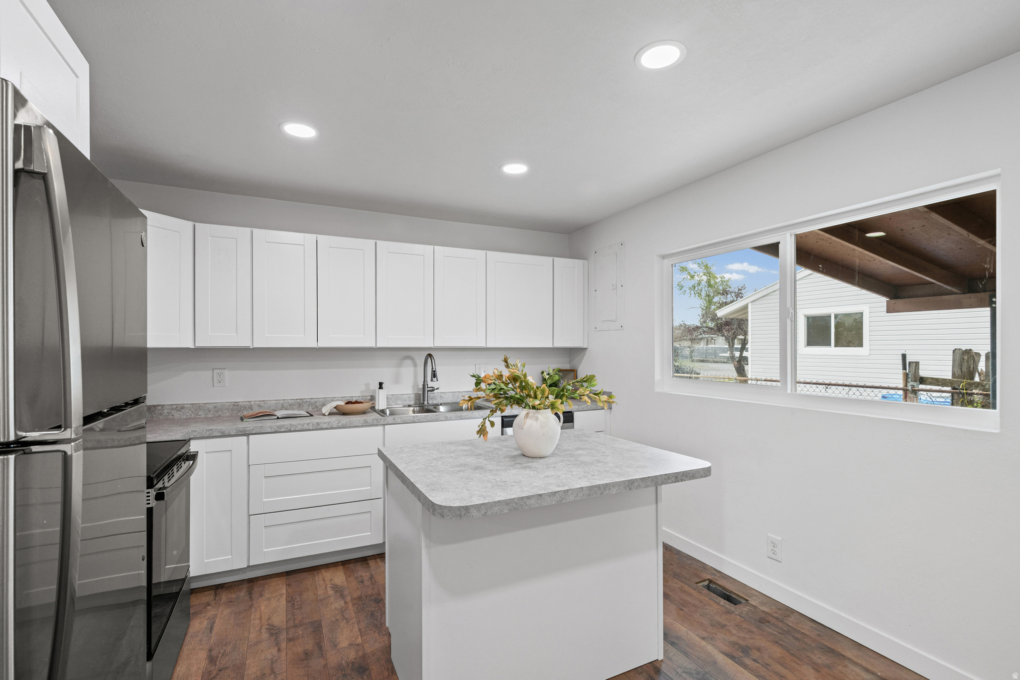 HOFFMAN HEIGHTS - Residential