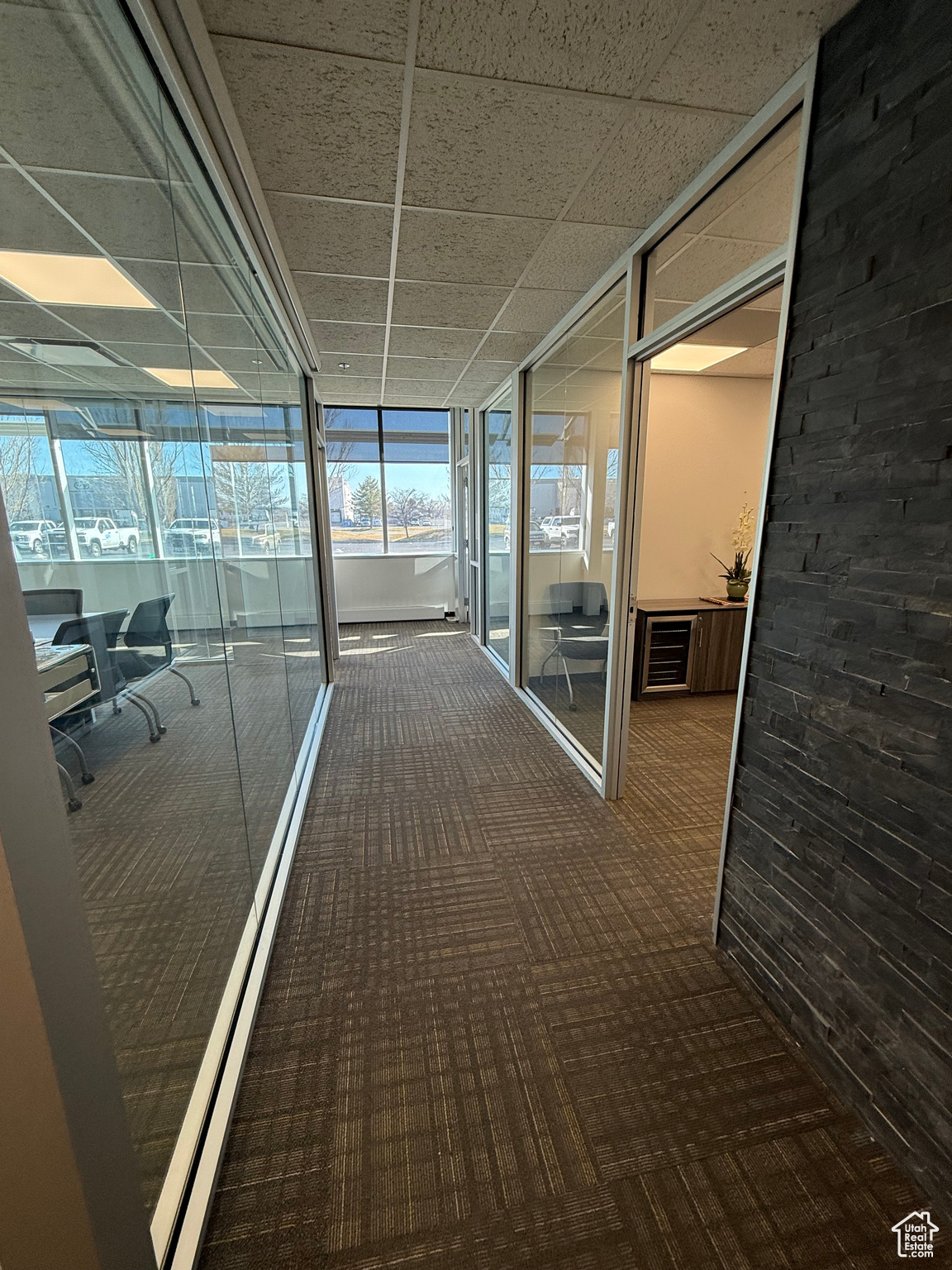 SALT LAKE INTERNATIONAL CENTER - Commercial Lease