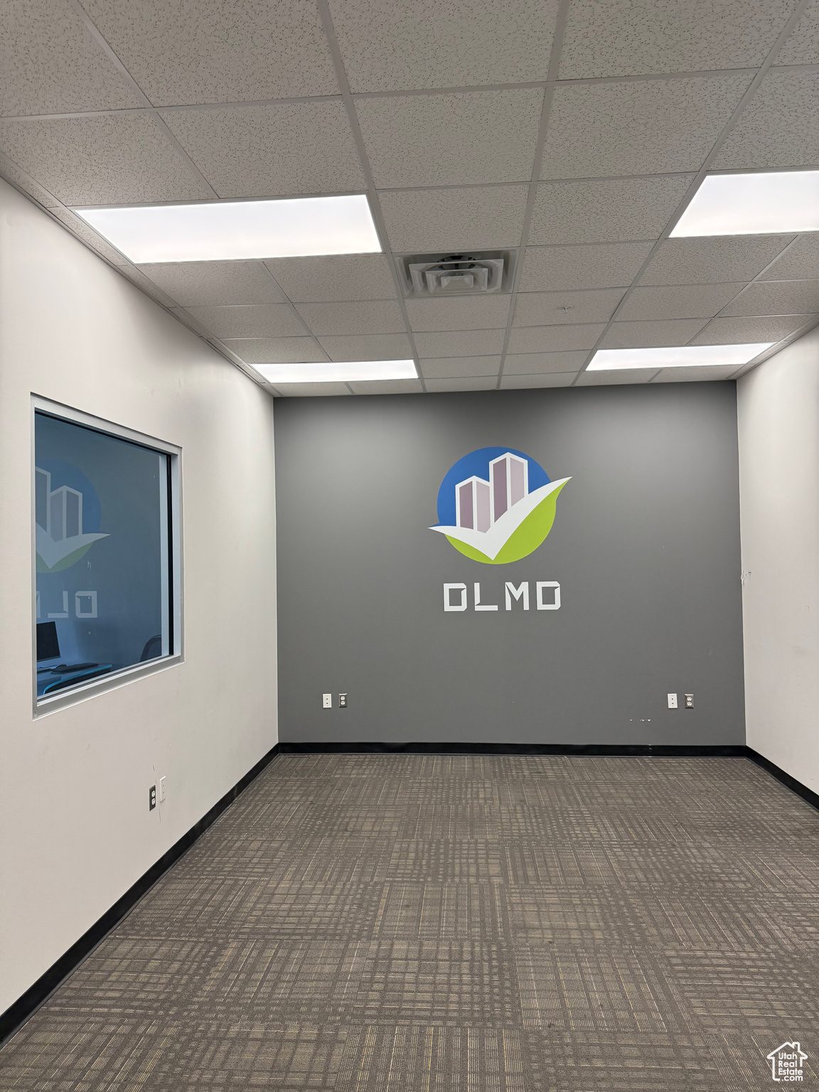 SALT LAKE INTERNATIONAL CENTER - Commercial Lease