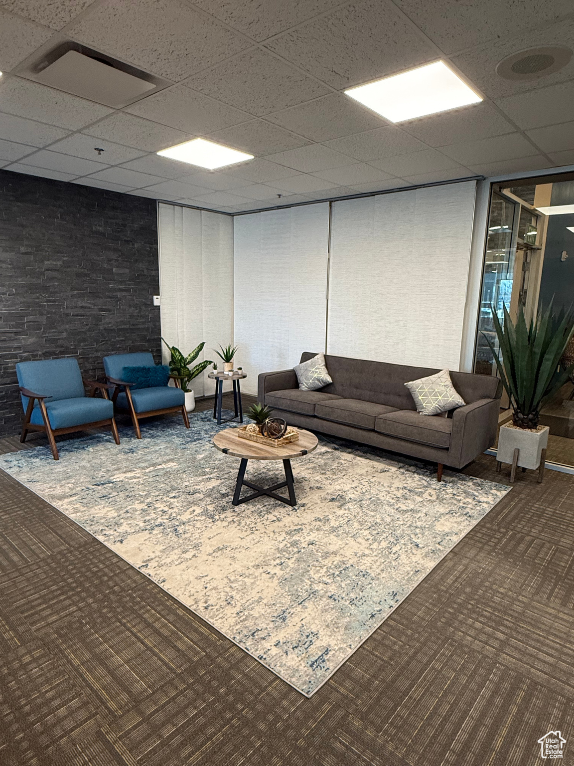 SALT LAKE INTERNATIONAL CENTER - Commercial Lease