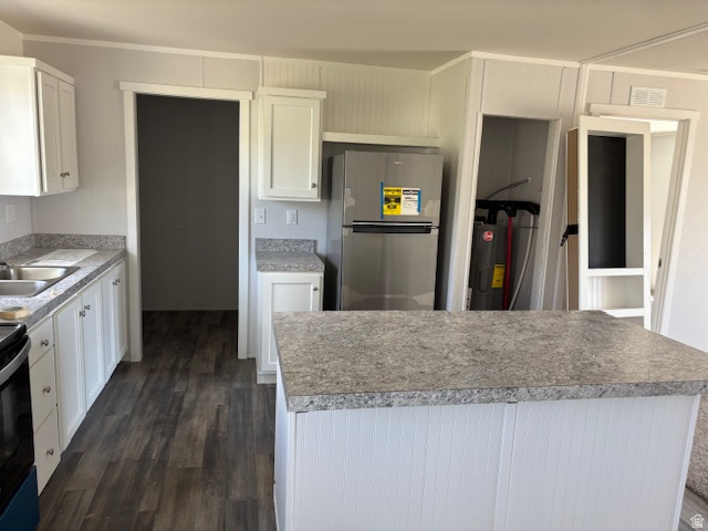 MILE HIGH VILLAGE - Residential