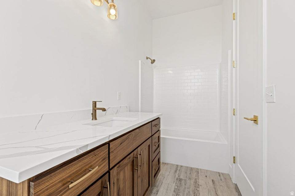 VALLEY VIEW - Residential