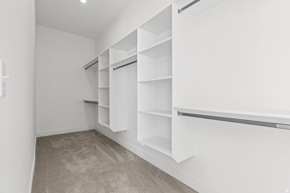 VALLEY VIEW - Residential