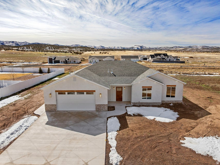 VALLEY VIEW - Residential