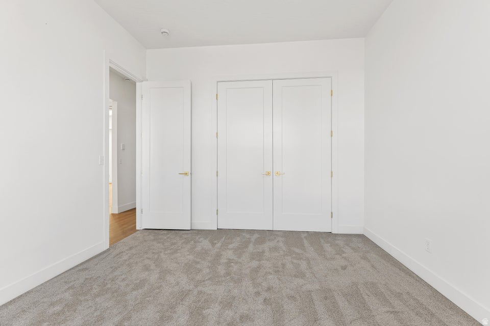 VALLEY VIEW - Residential