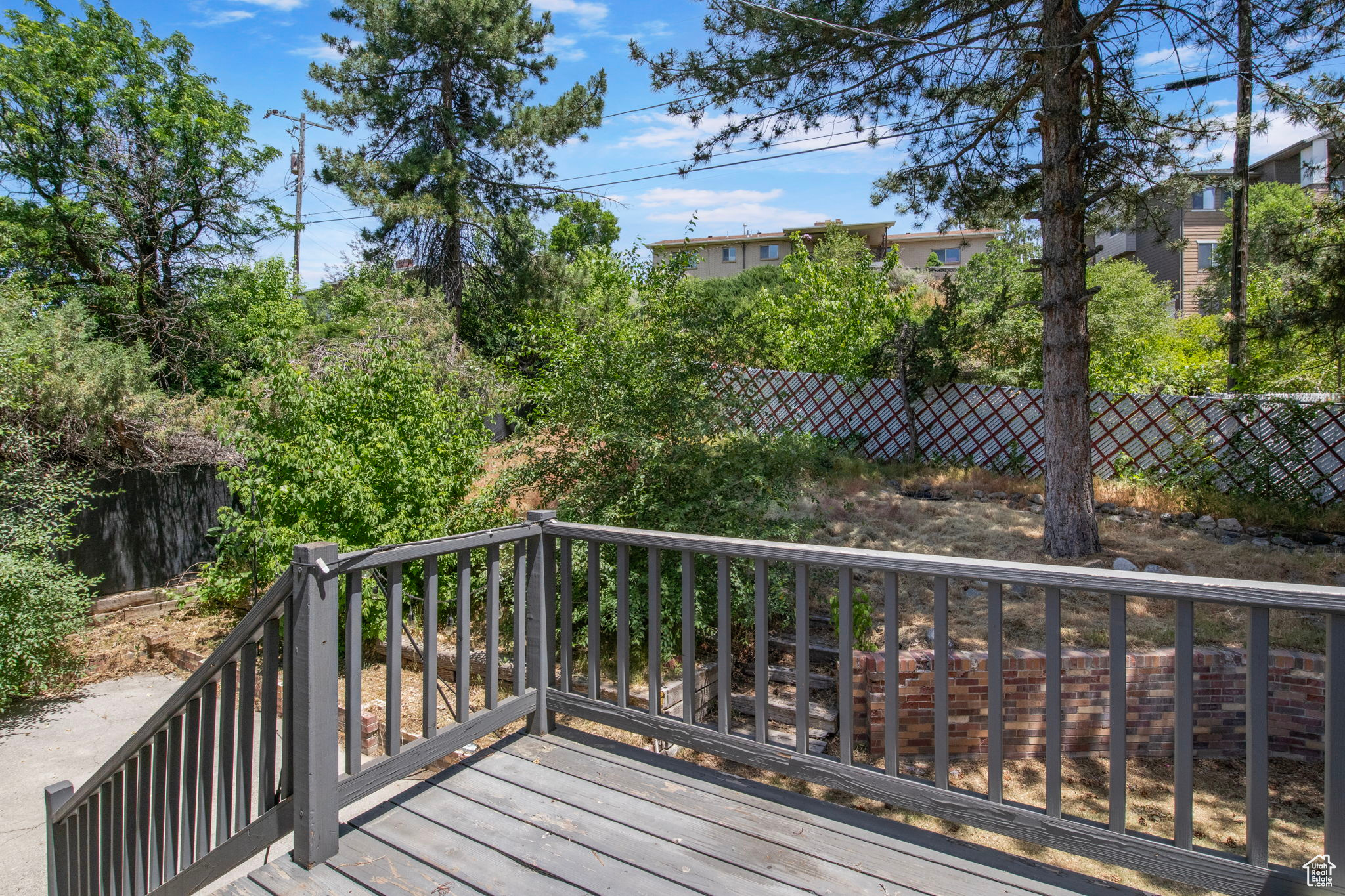 AVALON VILLAGE - Residential