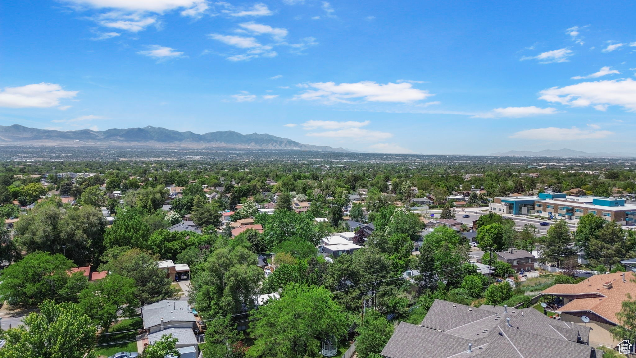 AVALON VILLAGE - Residential