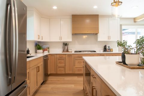 Tiny photo for 8211 S 2660 E, Sandy, UT 84093 (MLS # 2109410)