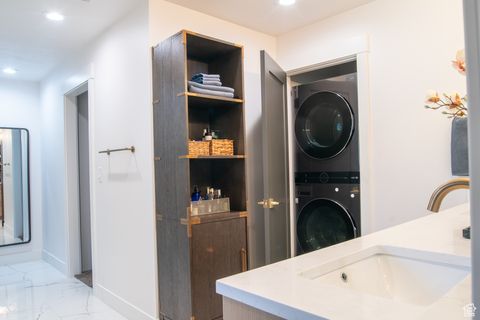 Tiny photo for 8211 S 2660 E, Sandy, UT 84093 (MLS # 2109410)