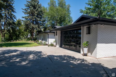 Tiny photo for 8211 S 2660 E, Sandy, UT 84093 (MLS # 2109410)